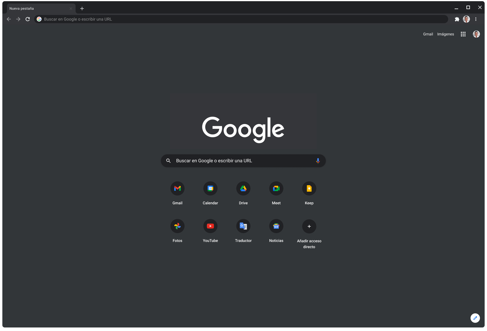 Ventana del navegador Chrome en modo oscuro donde se muestra Google.com.